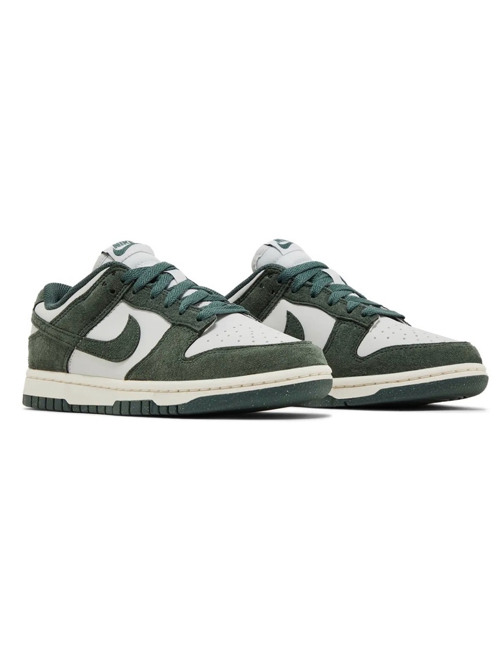 *BRAND NEW* Women’s Nike Dunk Low (Next Nature) 7.5